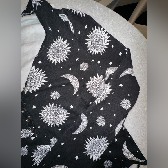 Celestial bodysuit forever 21 plus size - Picture 4 of 5